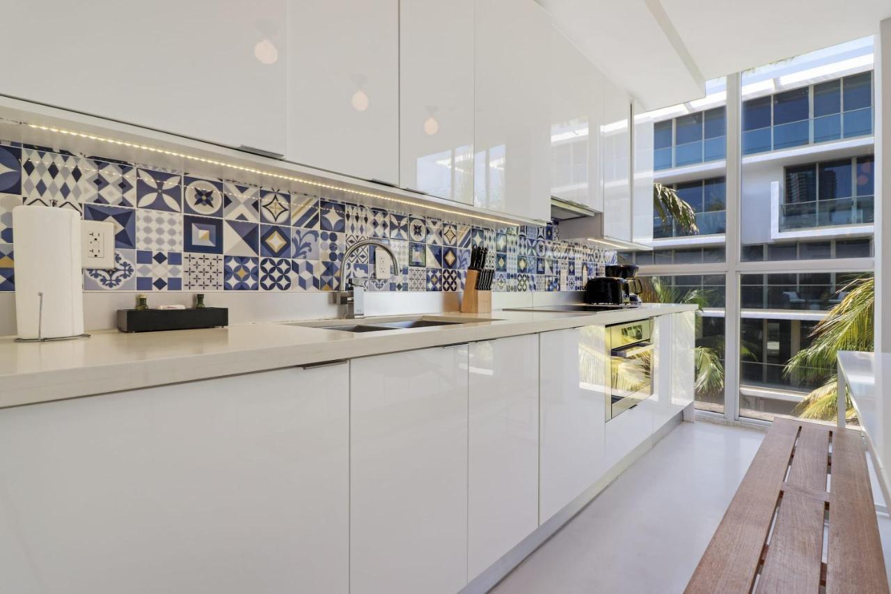 Roami At 250 Collins Appartement *