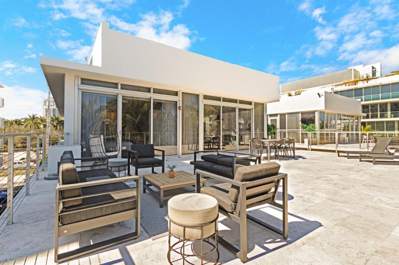 Appartement Roami At 250 Collins *